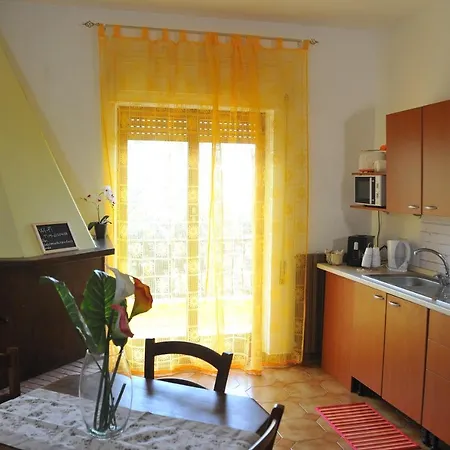 Adri's House Gasthuis Monterotondo (Lazio)